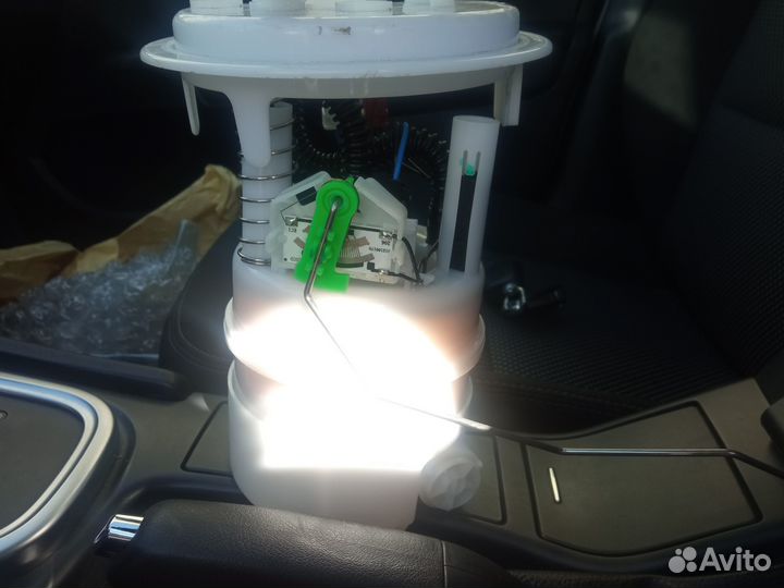 Бензонасос новый Citroen C4 B7 2 трубки