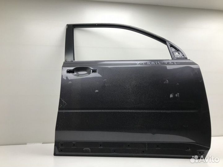 Дверь передняя правая Nissan X-Trail 2 (T31)