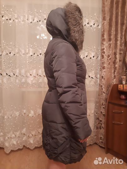 Пуховик женский с натуральным мехом