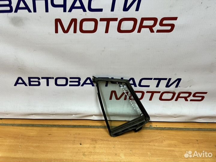 Mazda 6 GH стекло двери задняя левая (форточка)