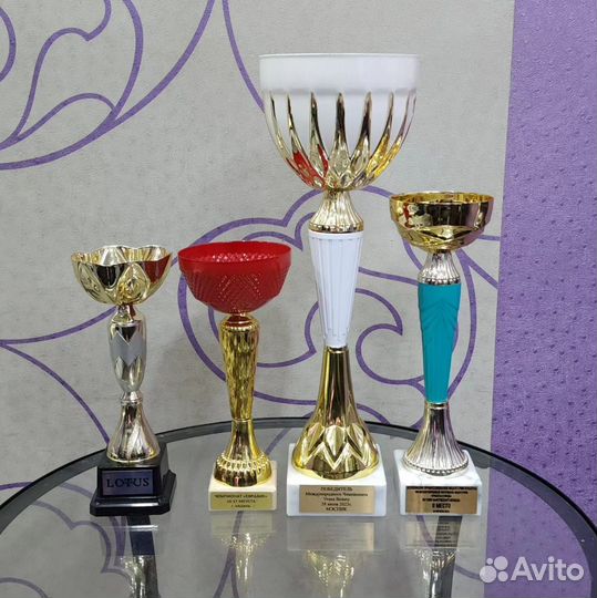 Маникюр с покрытием гель-лак