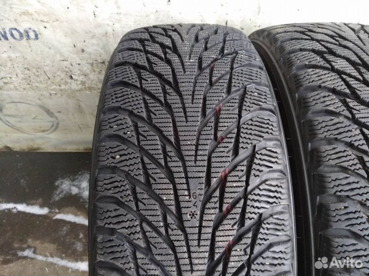 Nokian Tyres Hakkapeliitta R2 205/60 R16 96R