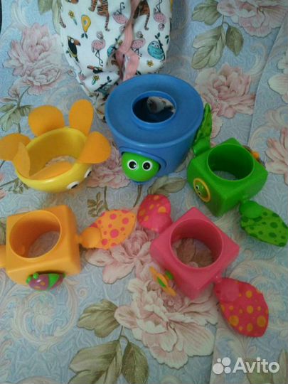 Развивающие игрушки