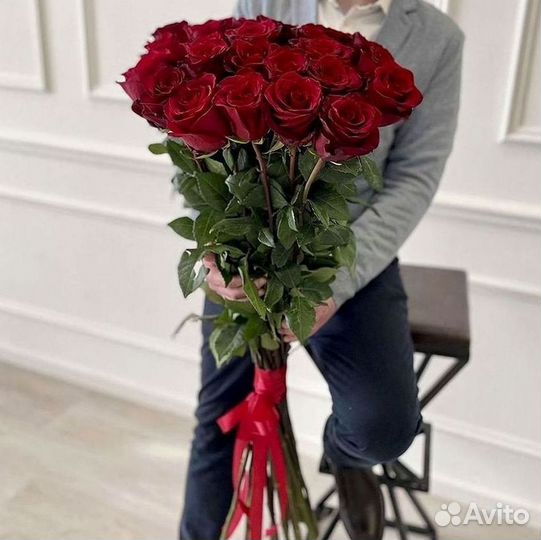 Розы Эквадор Метровые 100 см доставка Москва