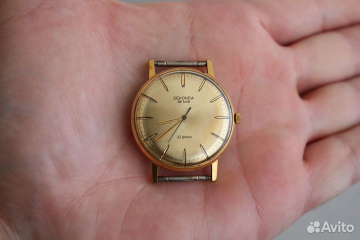 Часы sekonda de luxe 23 камня.Позолота Au10. СССР