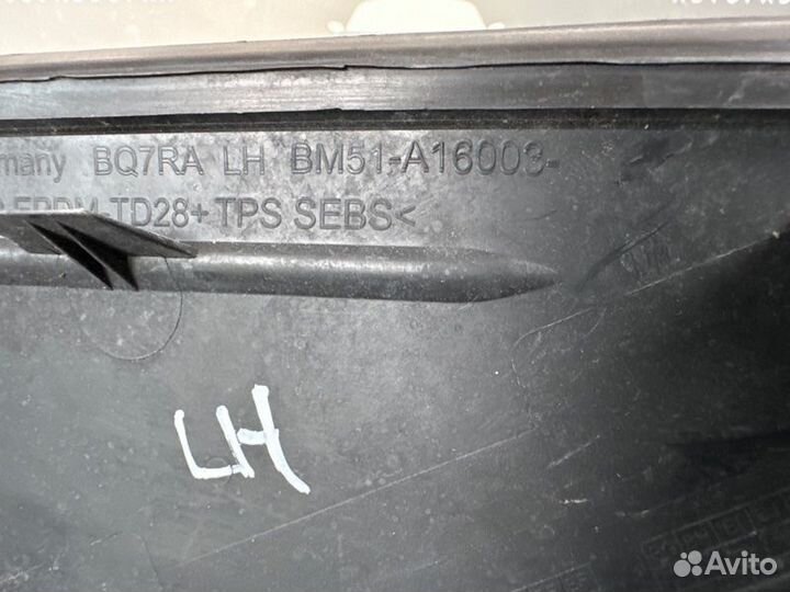 Накладка переднего крыла левая Ford Focus 3 2.0L