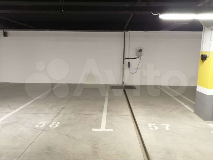 Машиноместо, 13 м²