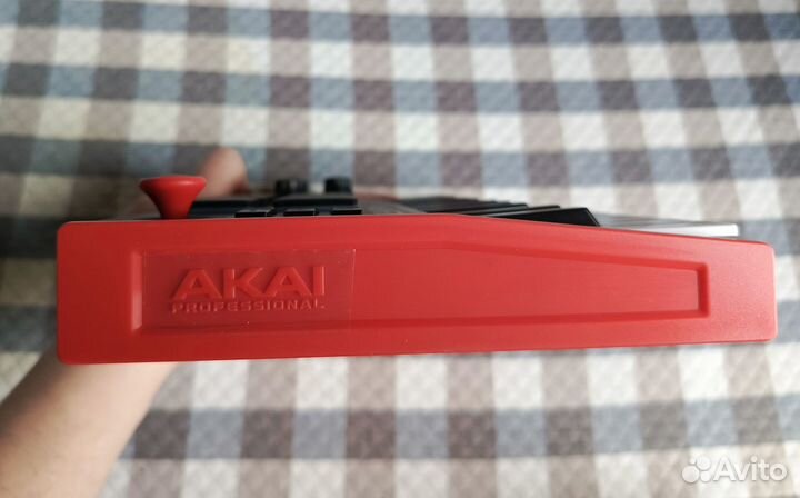Midi-клавиатура Akai Pro MPK Mini MK3