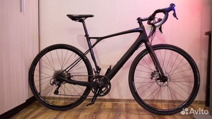 Карбоновый шоссейник GT Grade Carbon Tiagra