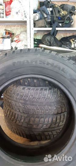 Marshal I'Zen KW22 235/65 R17