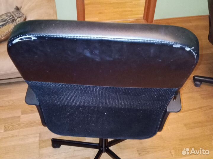 Компьютерное кресло