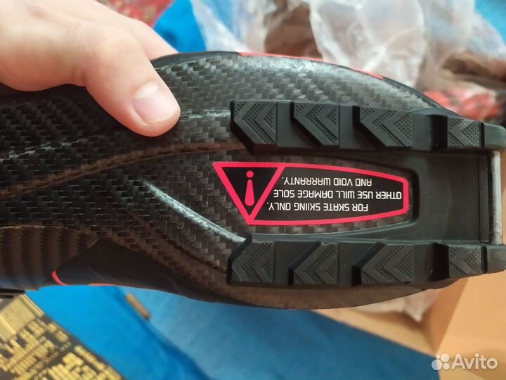 Лыжные ботинки Rossignol carbon premium skate 42.5