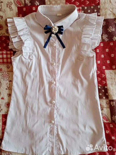 Блузка школьная