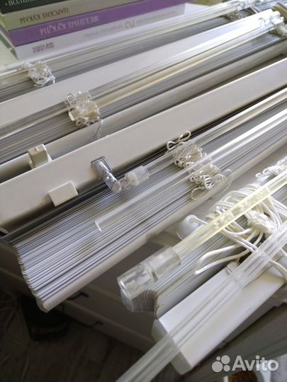 Жалюзи горизонтальные алюминиевые бу 2 шт