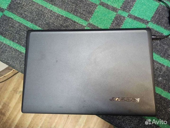 Ноутбуки, на запчасти, есть и рабочие