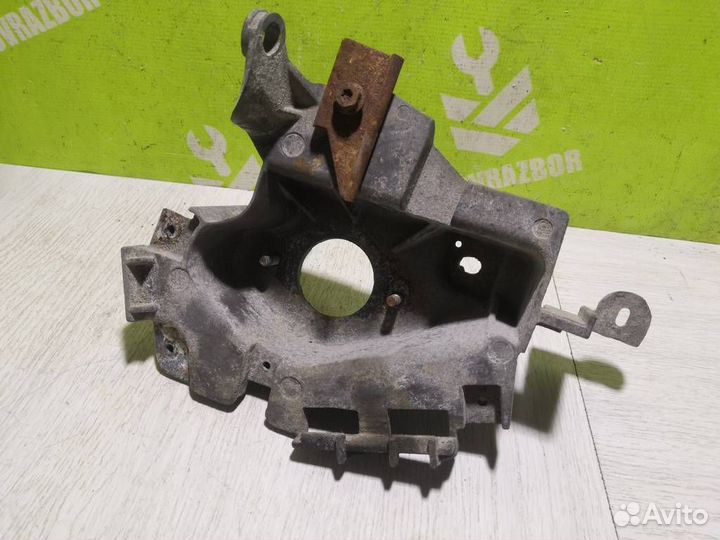 Кронштейн кпп Рено Клио 2 Симбол