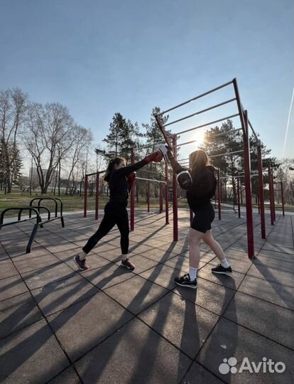 Тренер по кикбоксингу для женщин