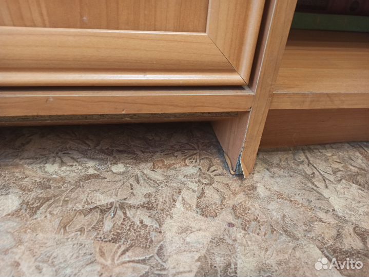 Стенка в гостиную бу