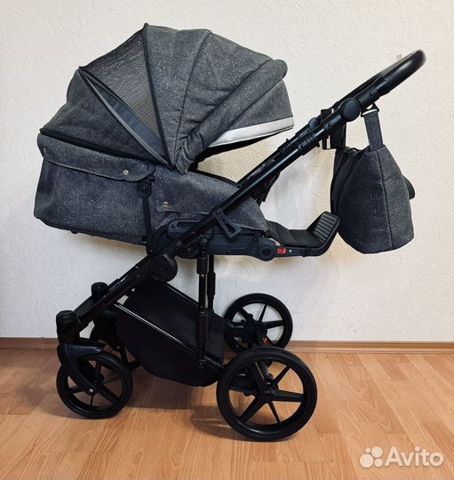 Коляска 3 в 1 adamex