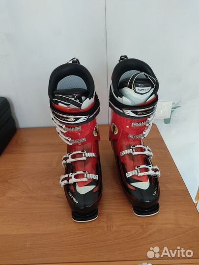 Горнолыжные ботинки