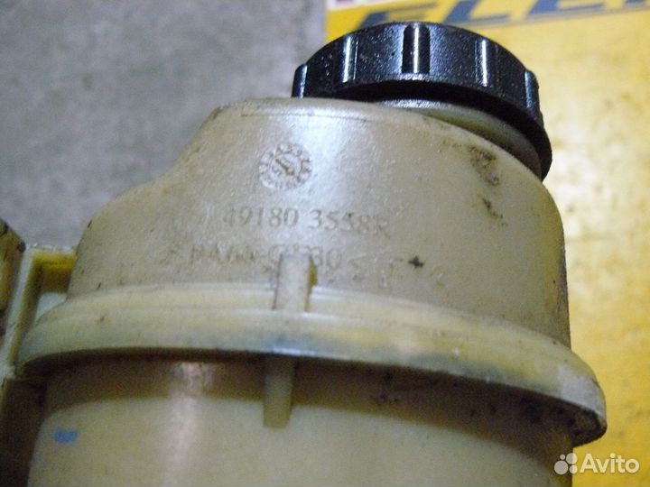 Бачок гур для Renault Logan 2 Sandero 2