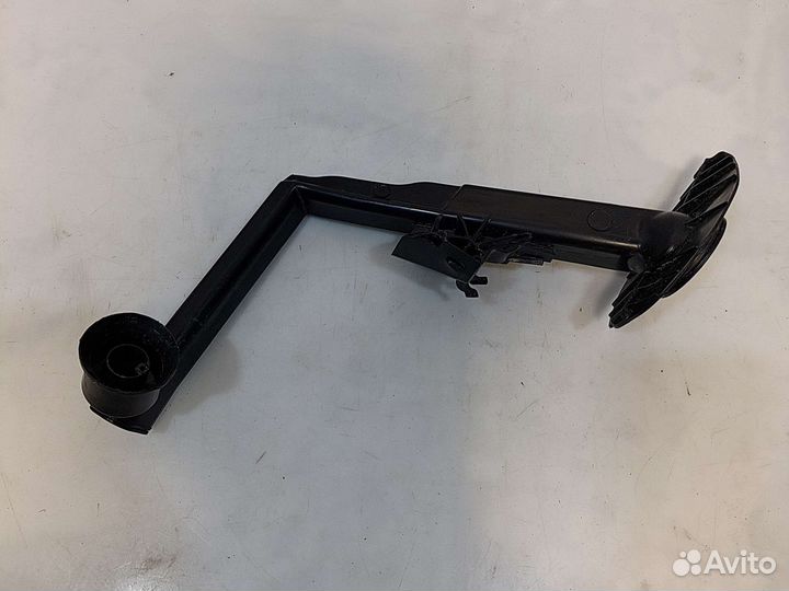 Горловина бочка омывателя Mercedes Benz W213