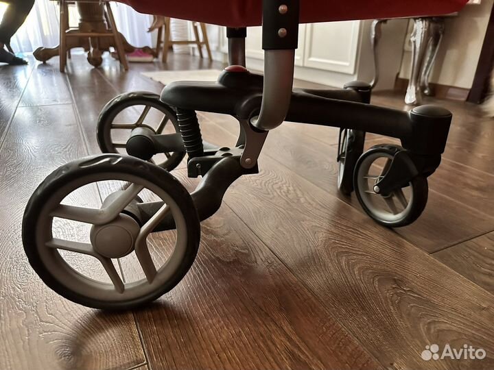 Коляска для кукол