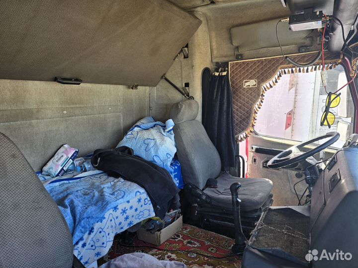 МАЗ 5440А9-1320-031 с полуприцепом, 2012