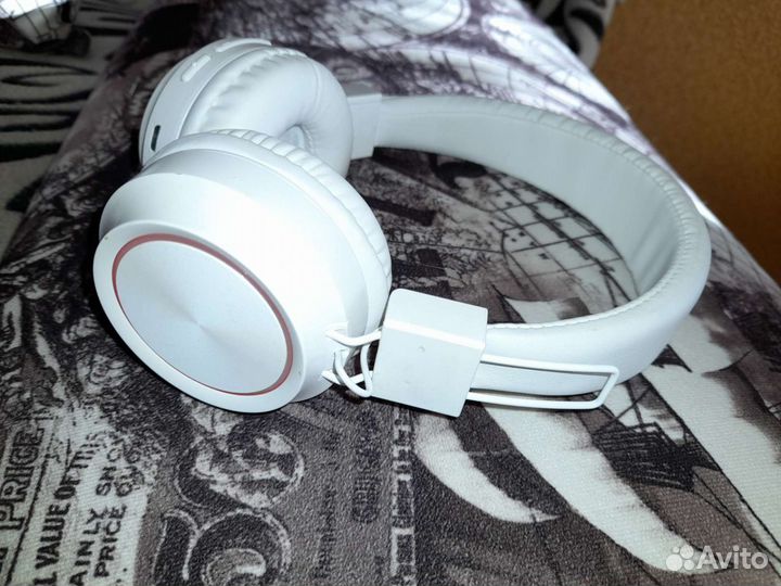 Беспроводные наушники