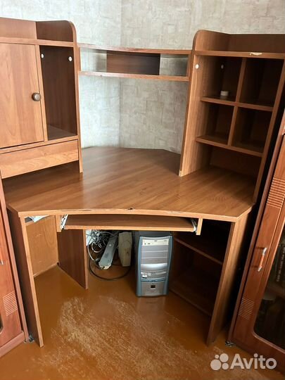 Письменный стол бу