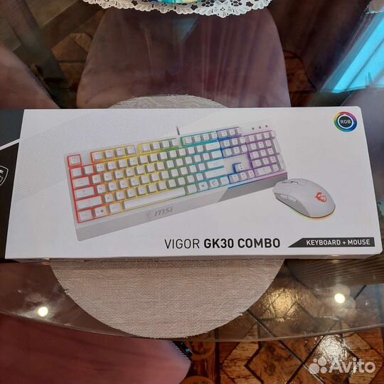 Комплект:Игровая клавиатура с мышкой. Новая