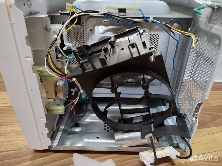 Микроволновая печь