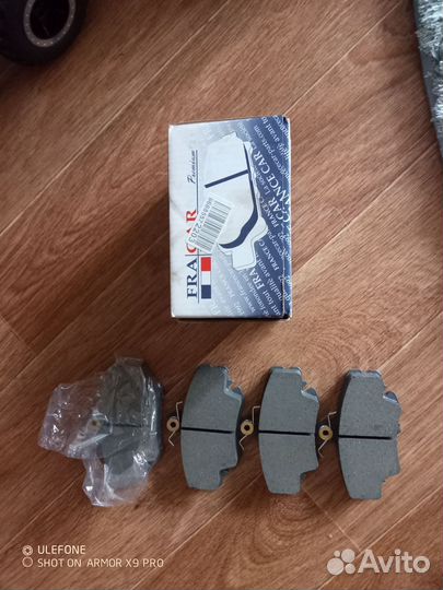Тормозные колодки Renault Logan 04, Sandero 07- пе