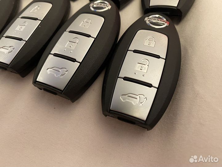 Смарт Ключ Nissan Pathfinder hitag 3