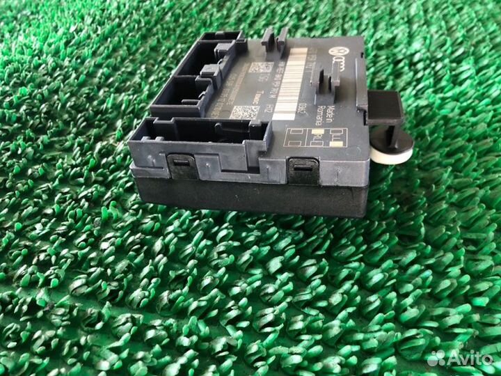 Блок управления лев. перед. audi Q7