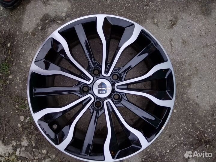 Оригинальный диск R17 Suzuki Vitara