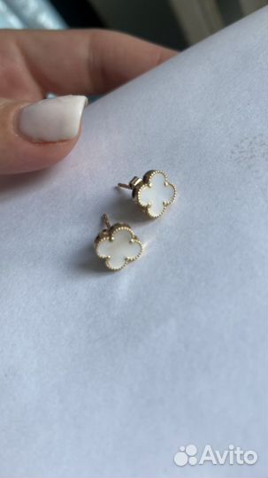 Золотые серьги 585
