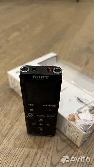 Диктофон Sony ICD-UX570