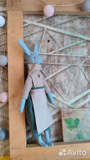 Текстильная интерьерная кукла. Заяц