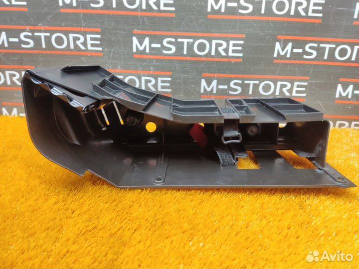 Ящик для инструментов Mercedes-Benz E-Class W211