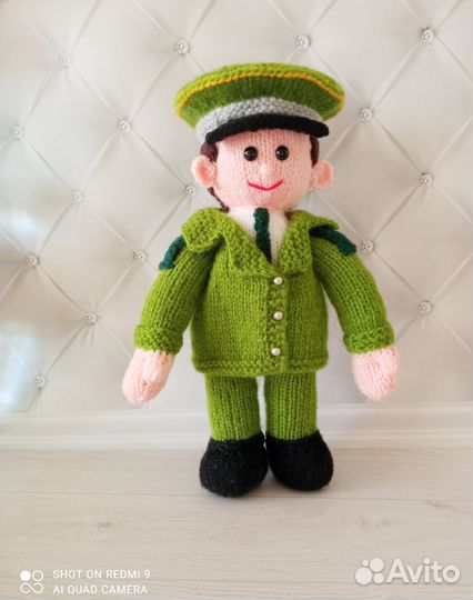 Кукла вязаная Солдатик