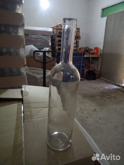 Бутылка винная