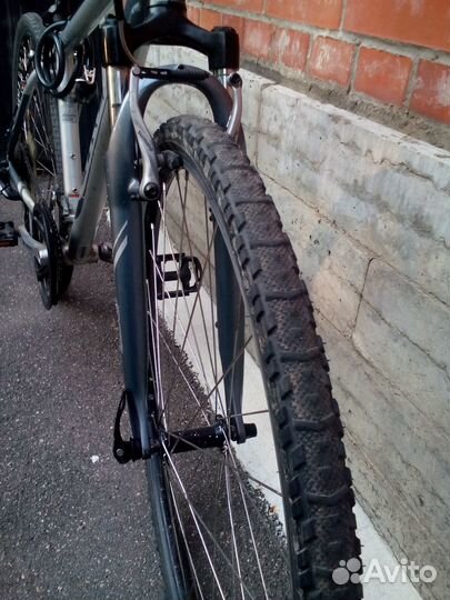 Гибридный Trek 7100, ал. рама M