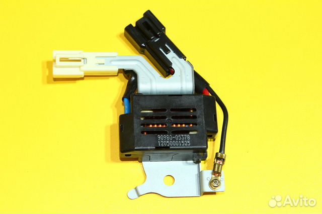 Lexus RX450h Усилитель антенны