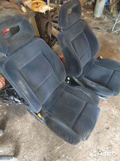 Передние сиденья vag sport audi 80 b4 b3