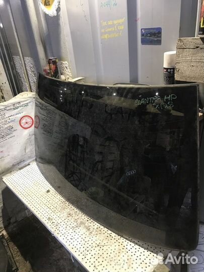 Стекло заднее Hyundai Elantra xd