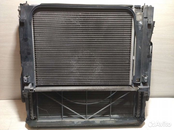 Кассета радиаторов бмв е53 из Японии бензин