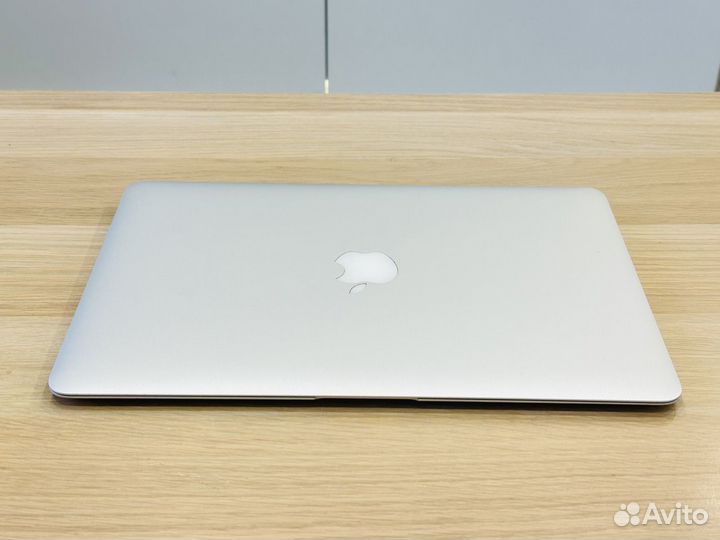 MacBook Air 13