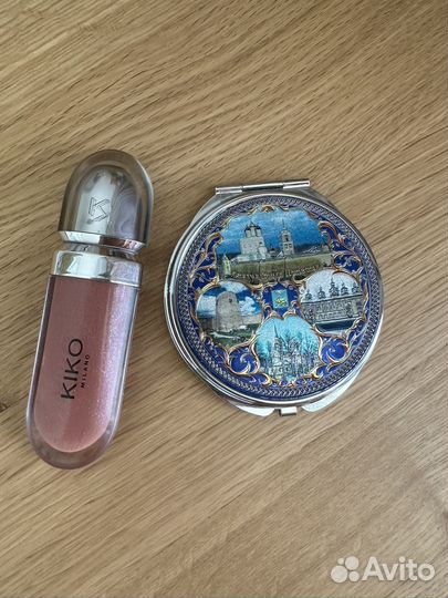 Зеркало карманное