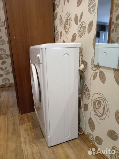 Стиральная машина indesit на запчасти